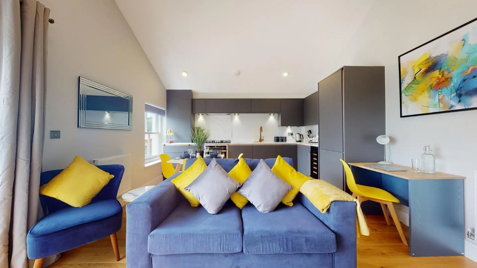 Chic 1Br Flat, Prime Cardiff Location 아파트 영국